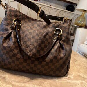 Louis Vuitton Handbag  Evora Handbag Damier GM